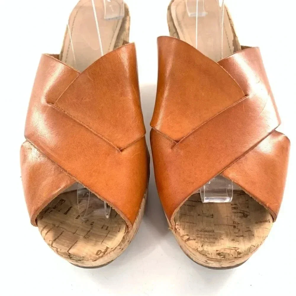 Made in Italy womens sandals size 9 tan leather cork chunky platforms